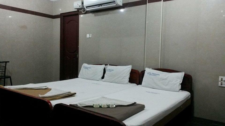 Hotel Prakash Rāmeswaram Esterno foto
